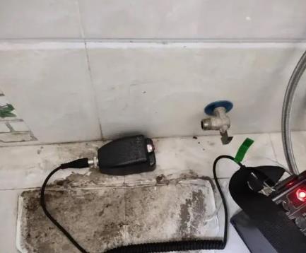 桐梓屋顶漏水维修公司分享下卫生间漏水的危害及解决方法